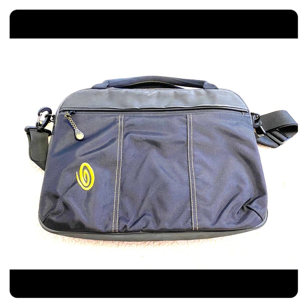 Timbuk2 padded laptop bag